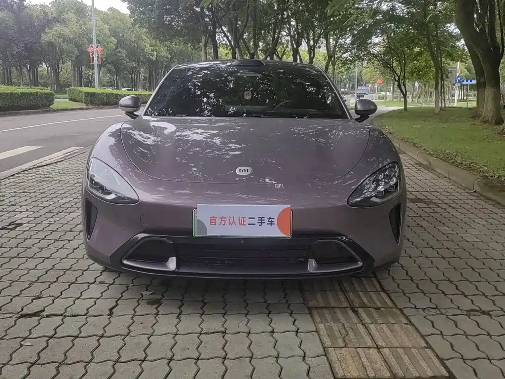 Xiaomi SU7 2024
