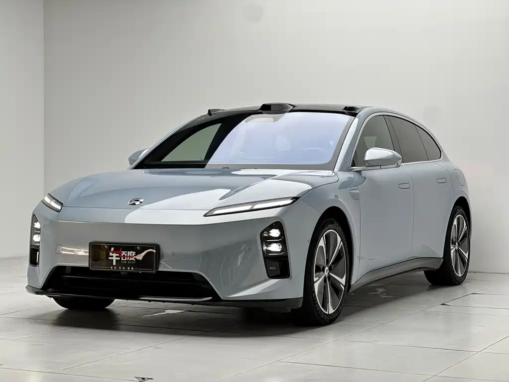 NIO ET5T 2025