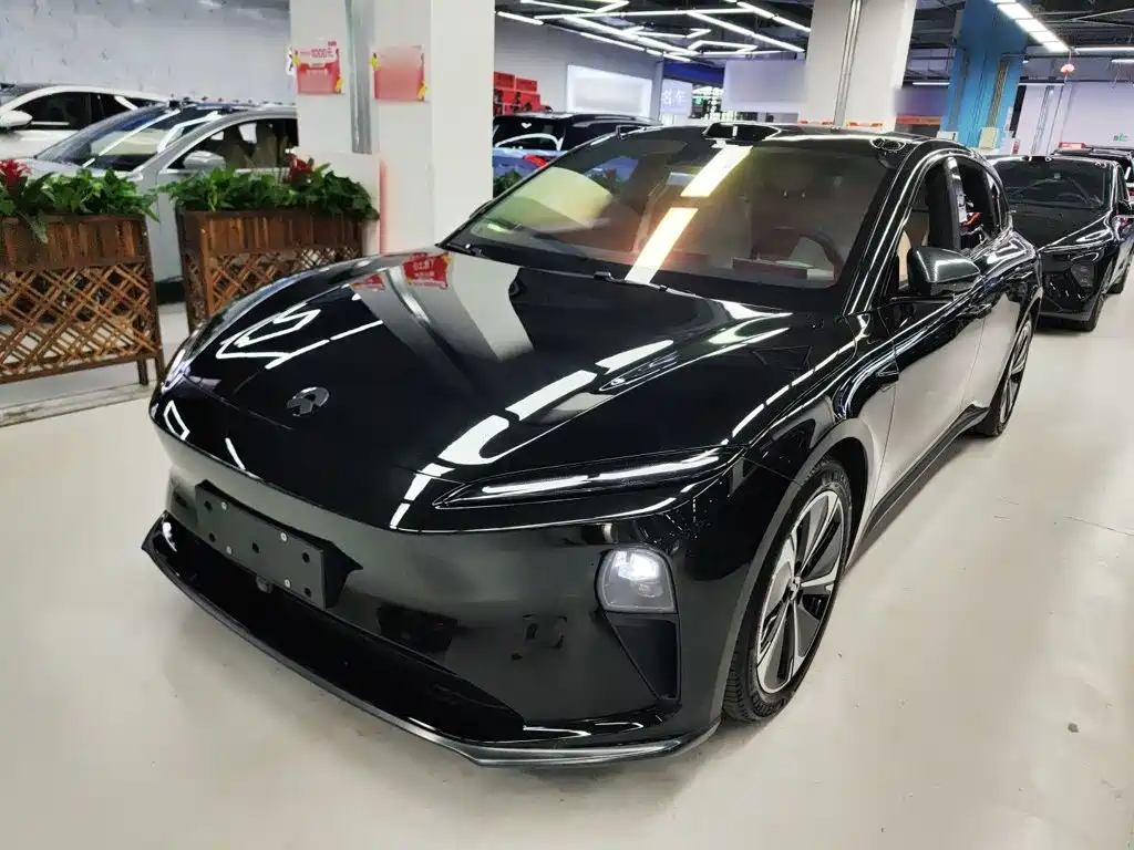 NIO ET5T 2025