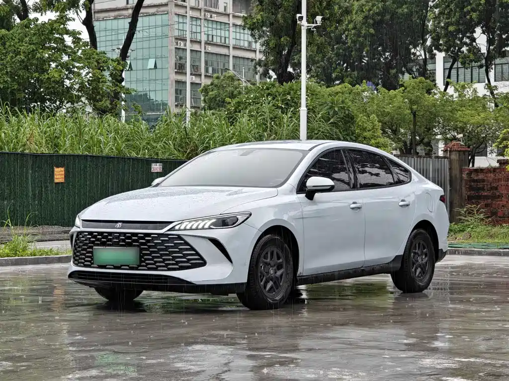 BYD Qin PLUS 2025