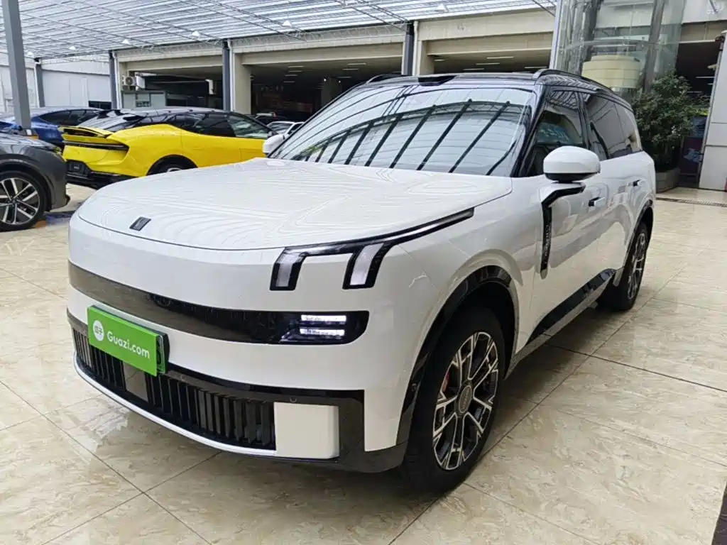 Lynk & Co 领克900 2026