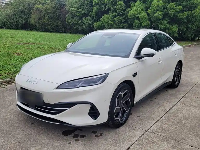 BYD 海豹06 2025