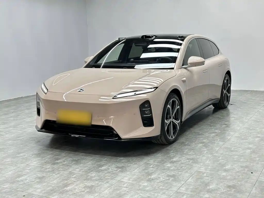 NIO ET5T 2025