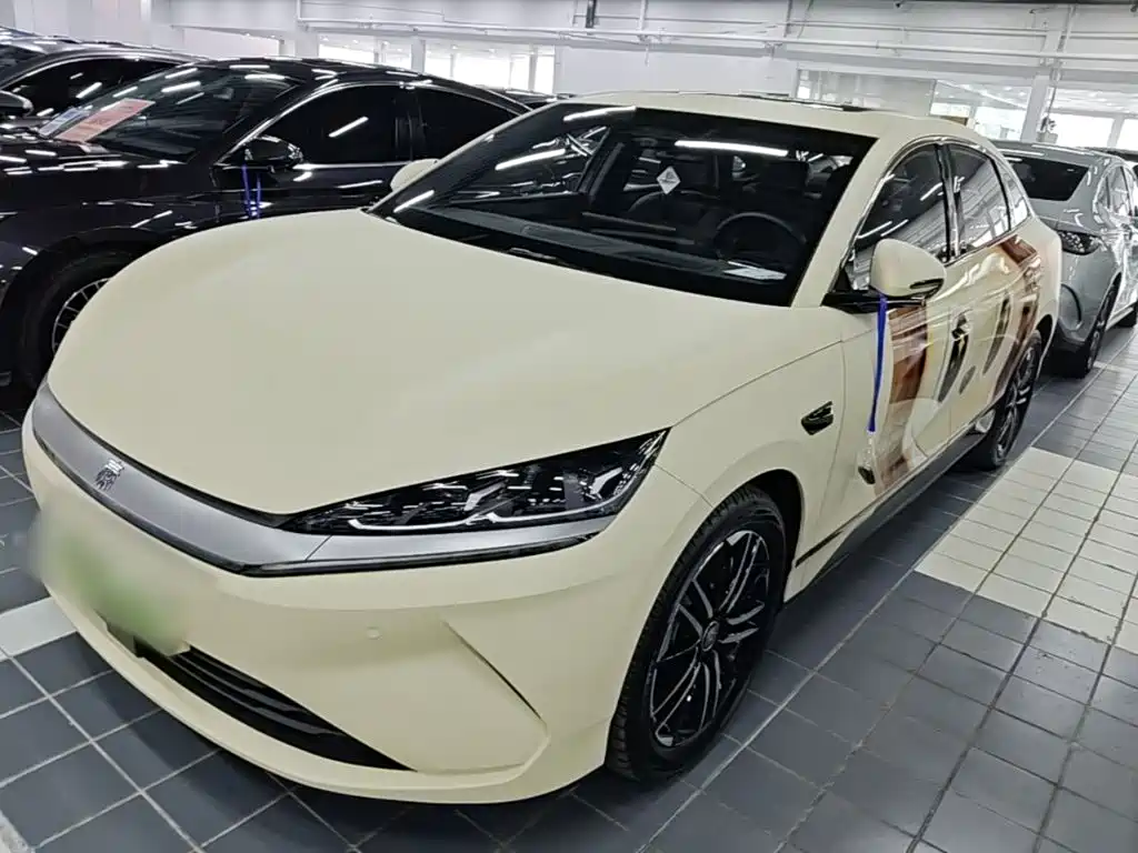 BYD Qin L 2025