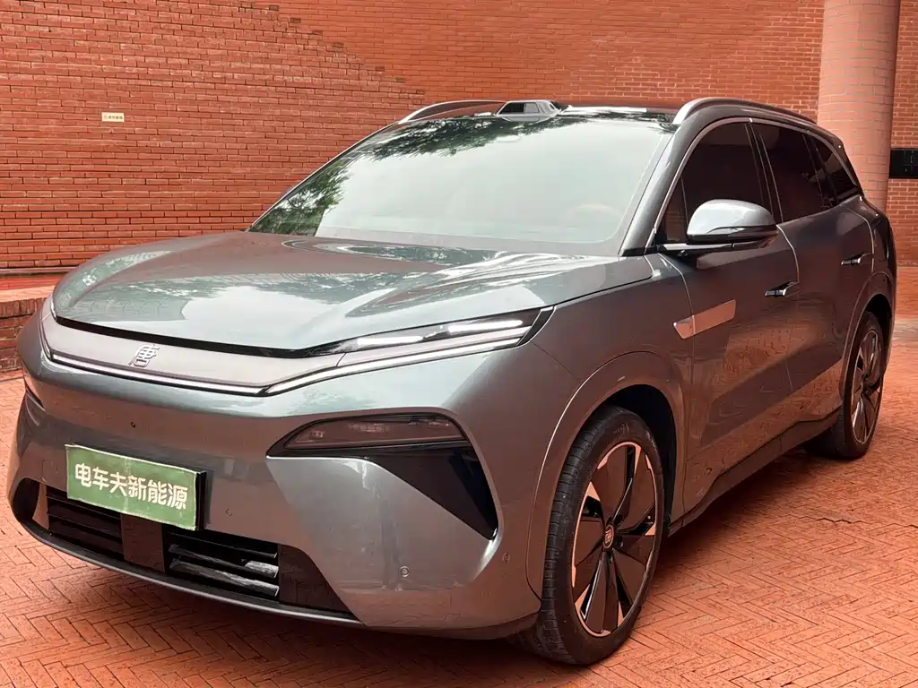 BYD 唐L 2025