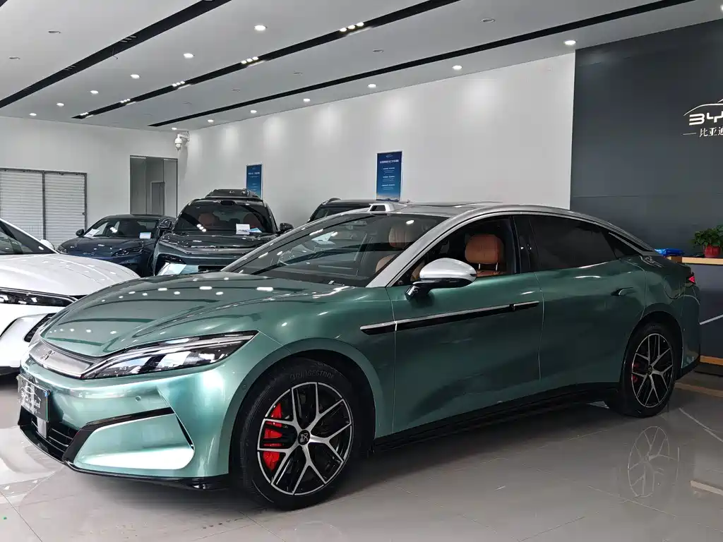 BYD 汉L 2025