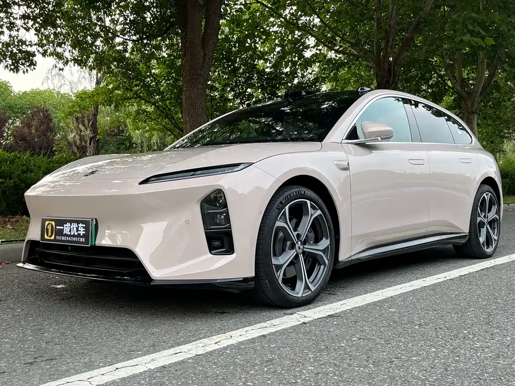 NIO ET5T 2025
