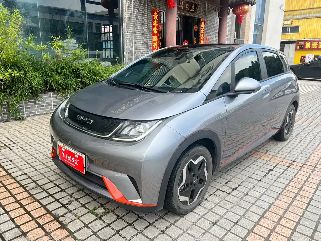 BYD Dolphin 2022