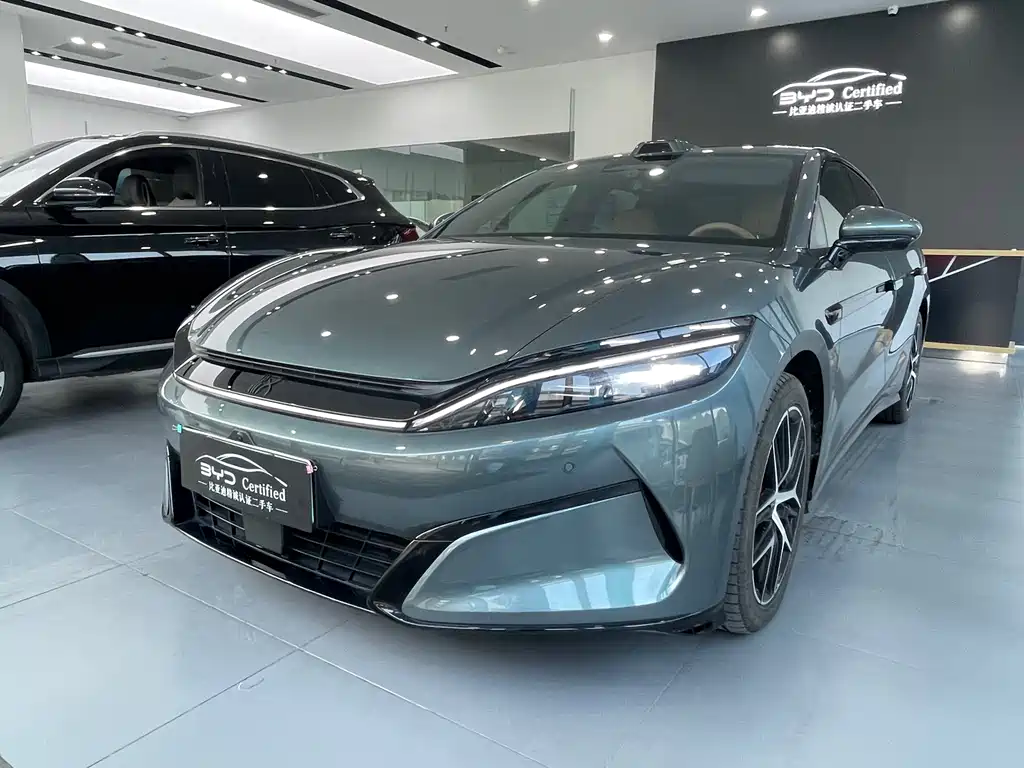 BYD 汉L 2025