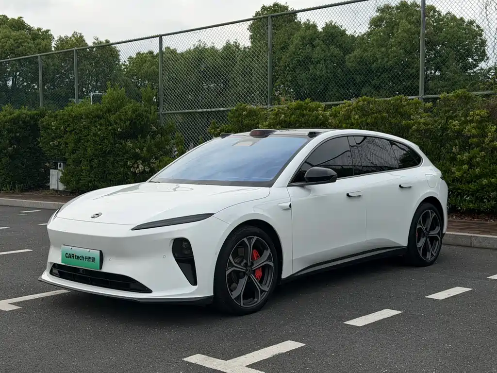 NIO ET5T 2023