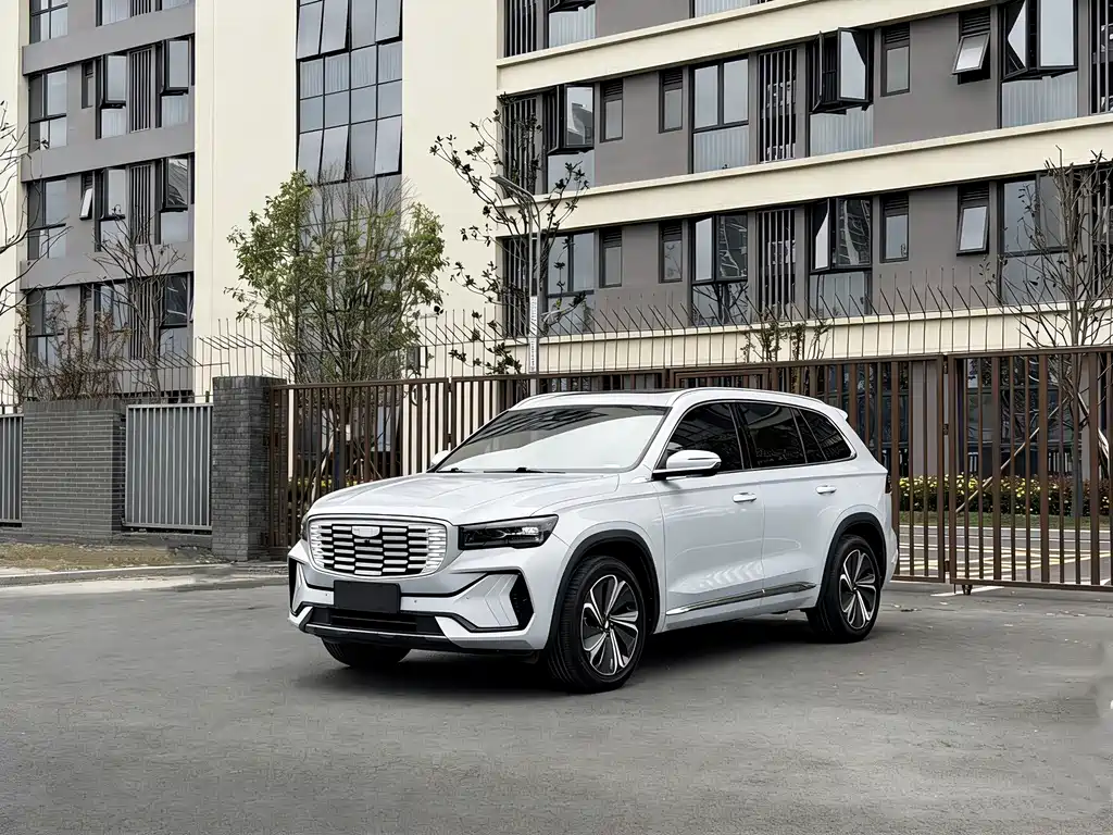 Geely Xingyue L 2022