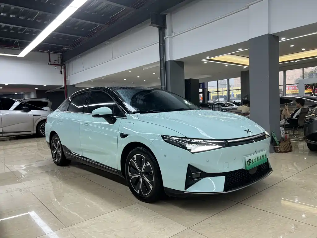 XPENG P5 2022