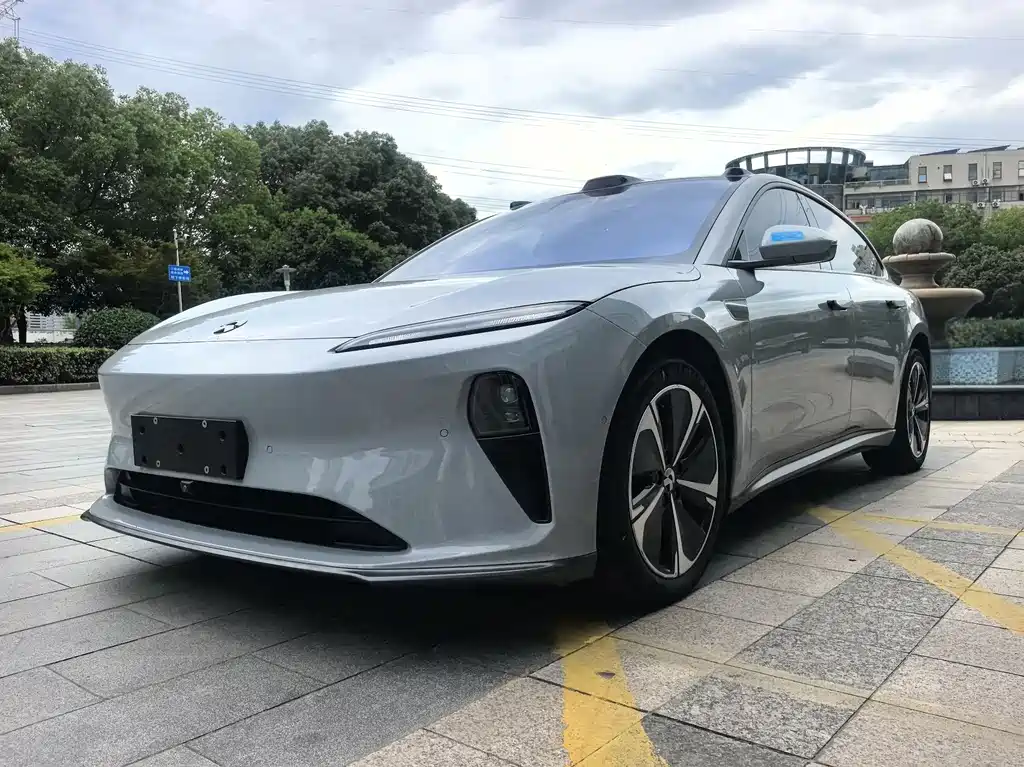 NIO ET5T 2024