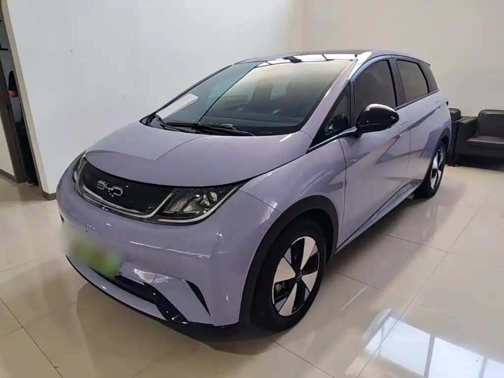 BYD Dolphin 2023