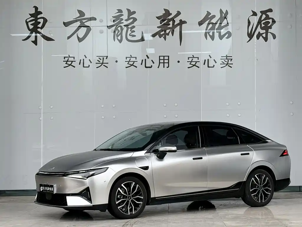 XPENG P5 2022