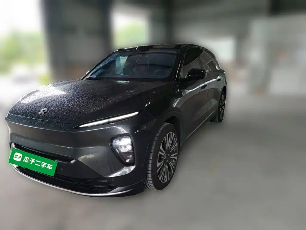 NIO ES8 2023
