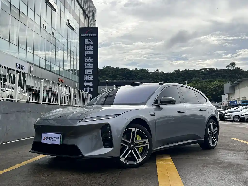 NIO ET5T 2025