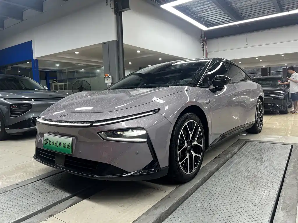 XPENG P7+ 2025
