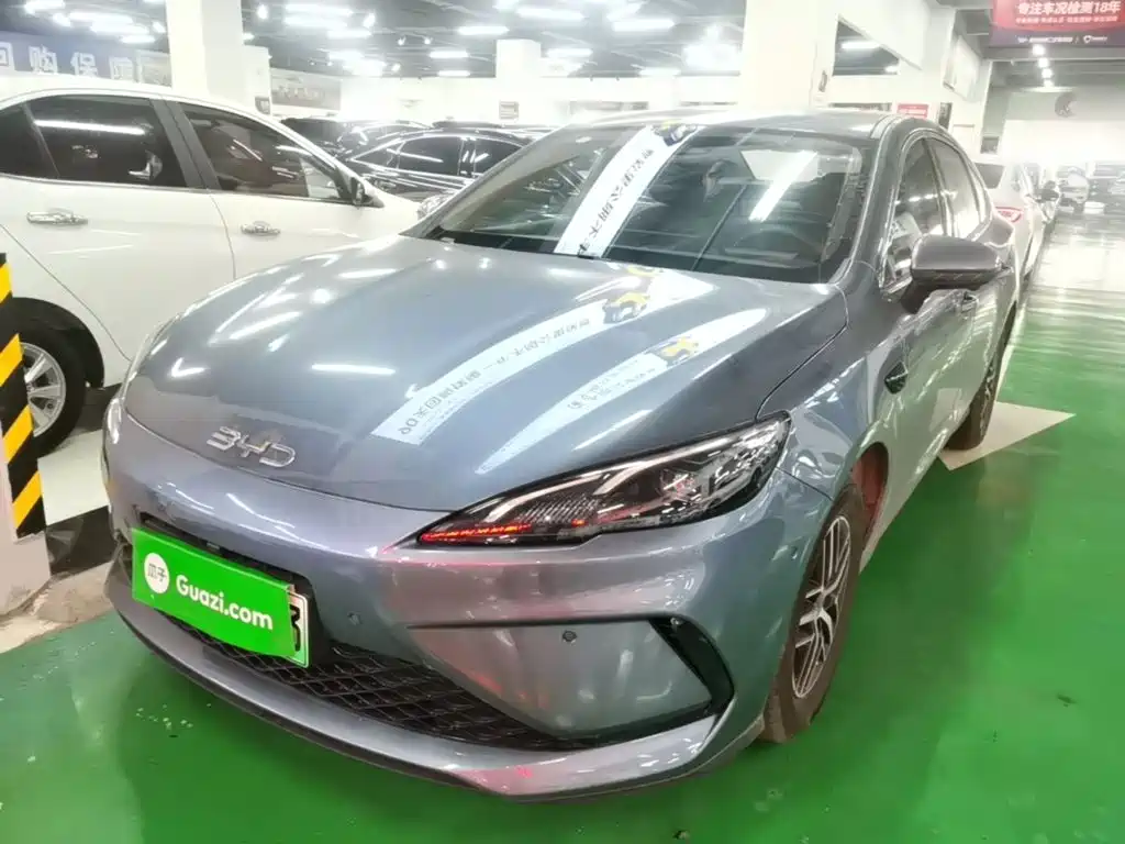 BYD Seal 05 DM-i 2025