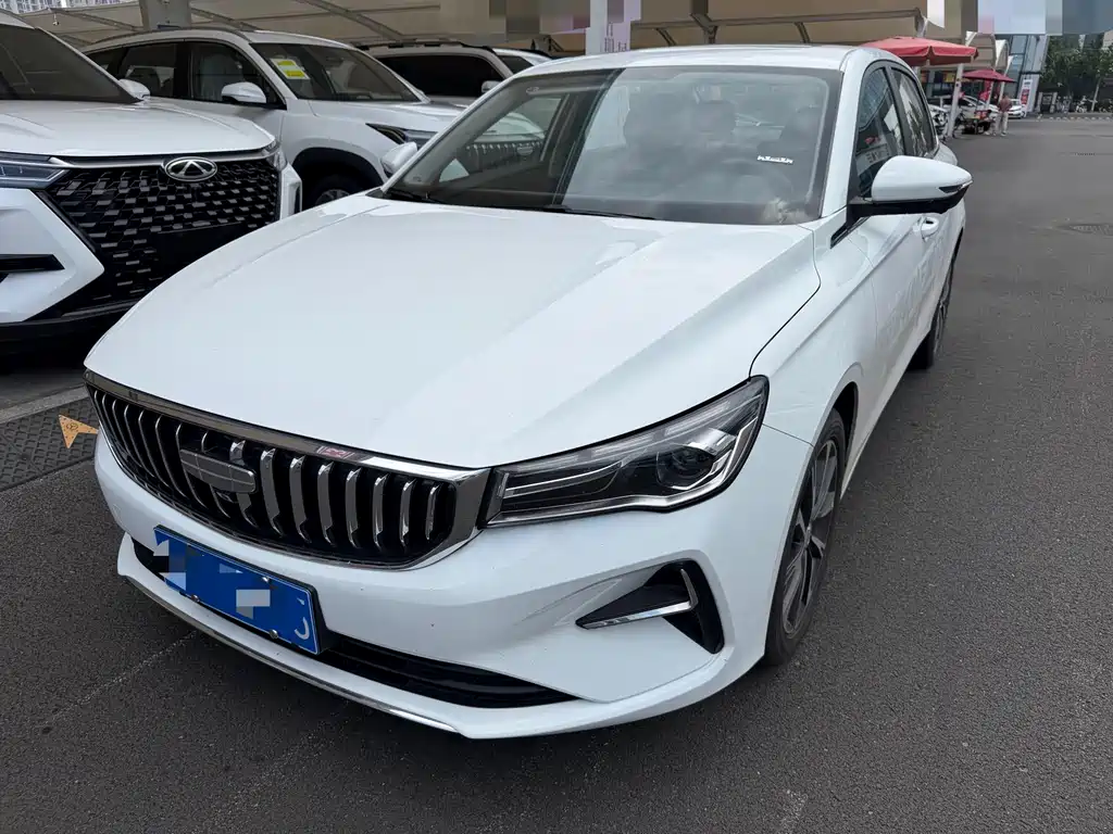 Geely Emgrand 2025