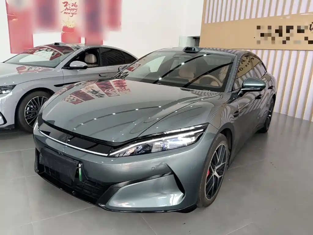 BYD 汉L 2025