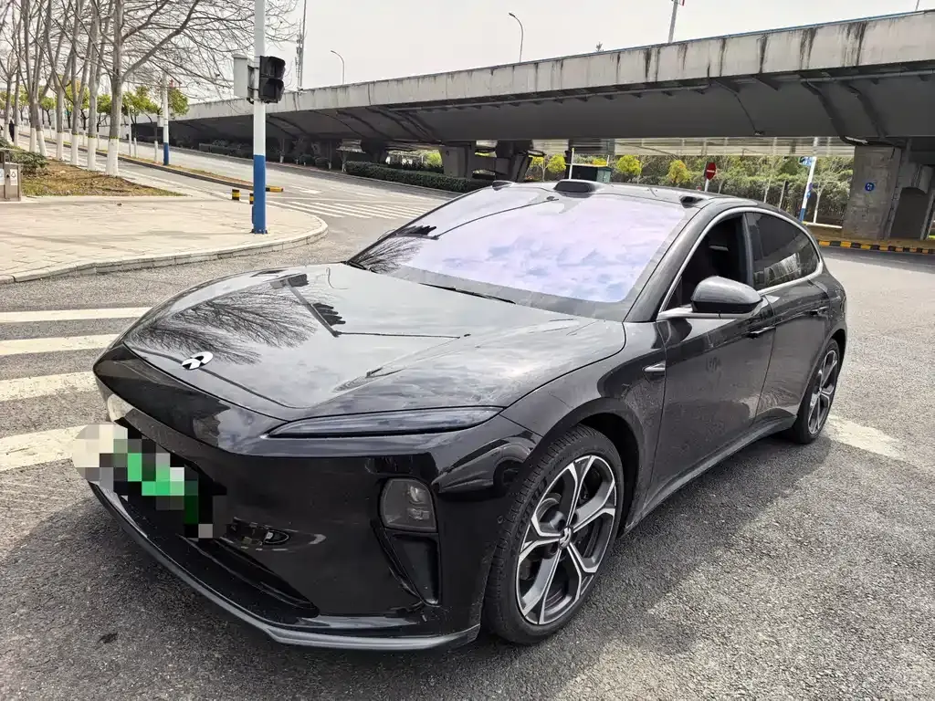 NIO ET5T 2024 model 75kWh Touring