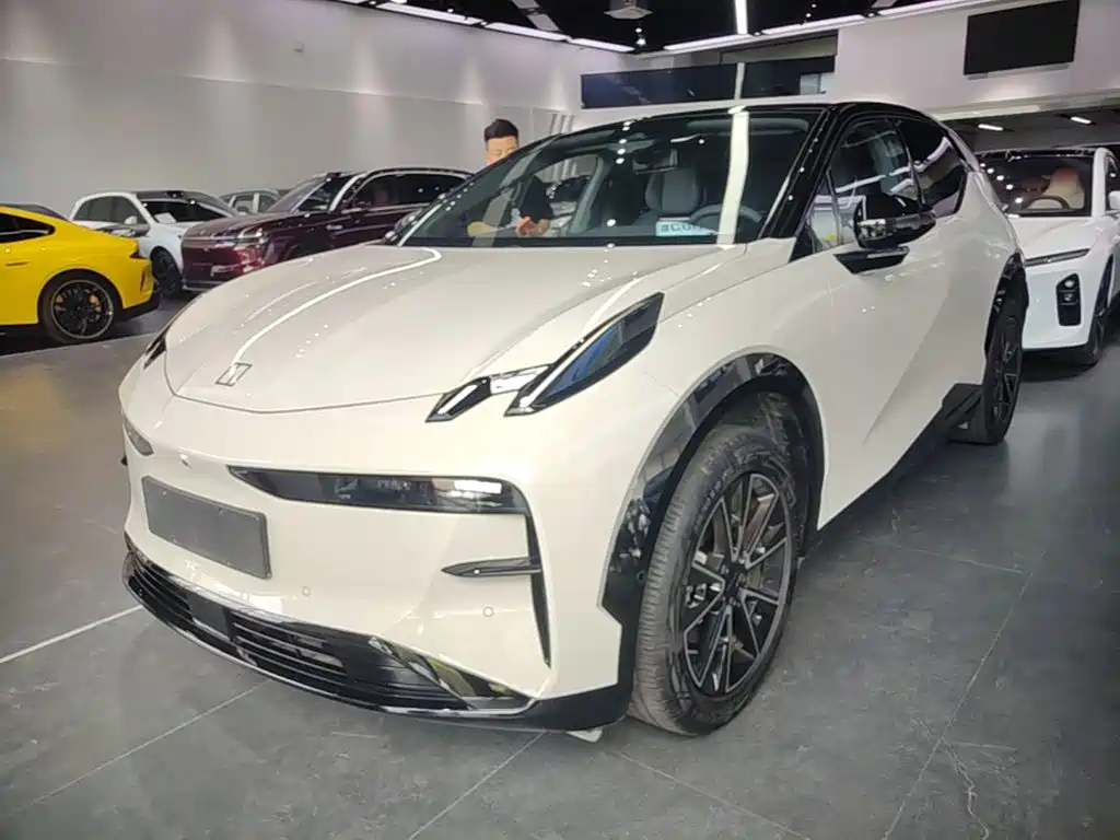 Zeekr X 2024