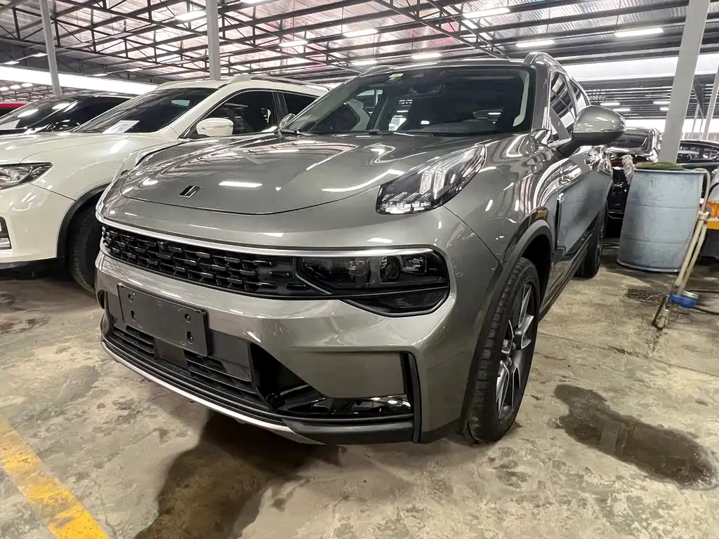 Lynk & Co 01 2021