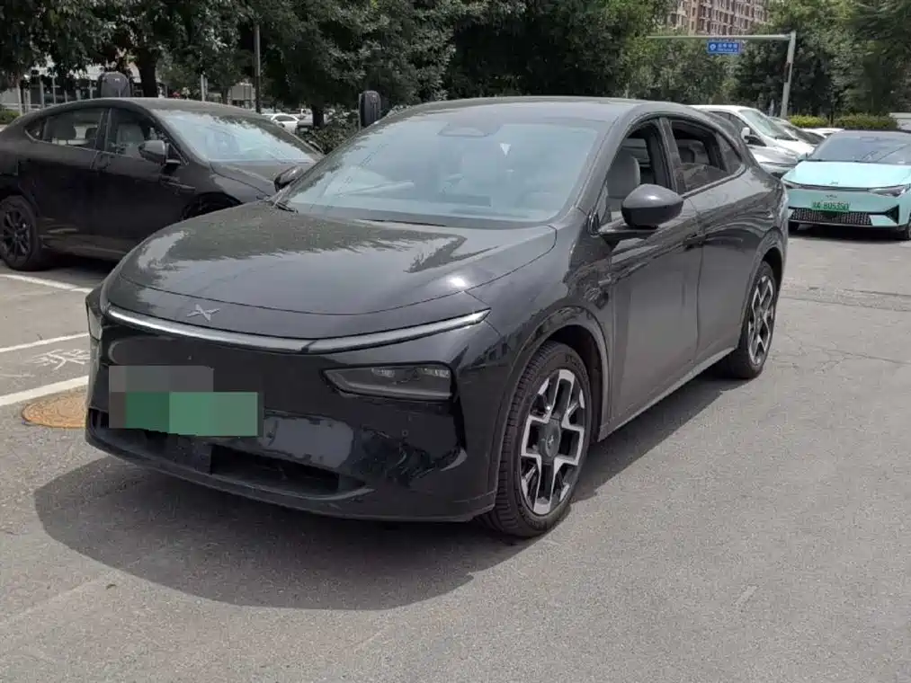 XPENG 小鹏G7 2025