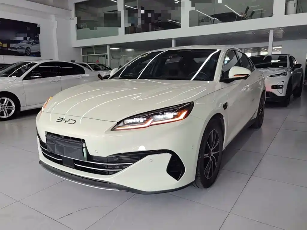 BYD 海豹06 2025