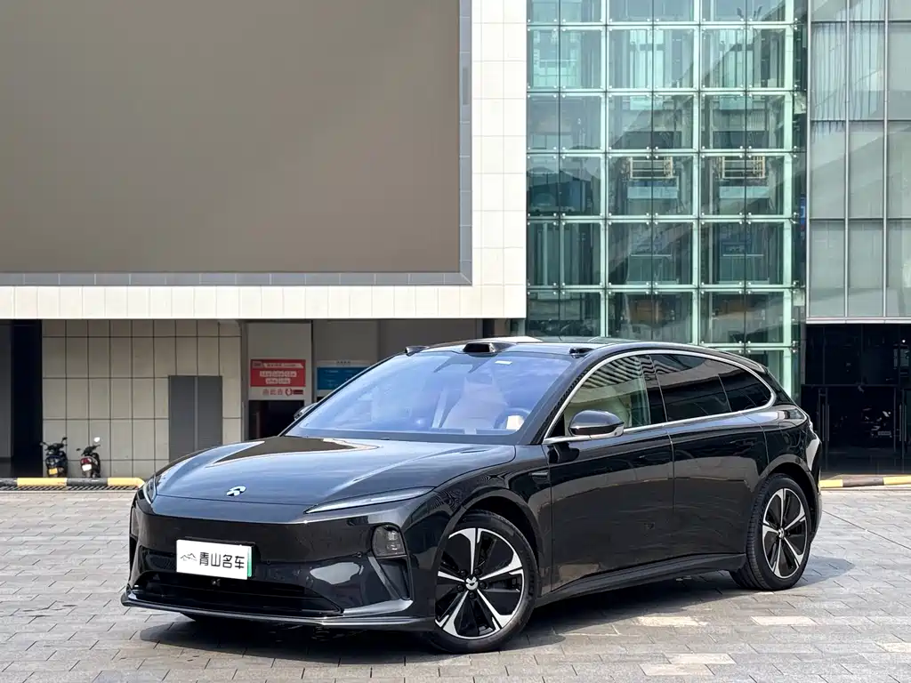 NIO ET5T 2025
