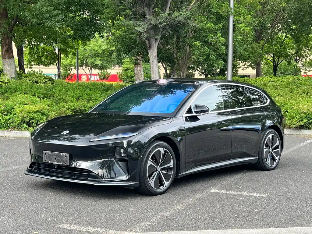 NIO ET5T 2024