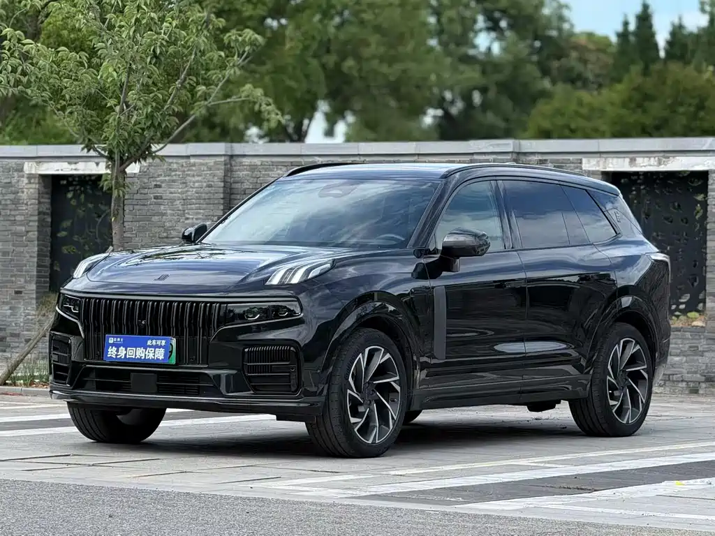 Lynk & Co 09 EM-P 2022