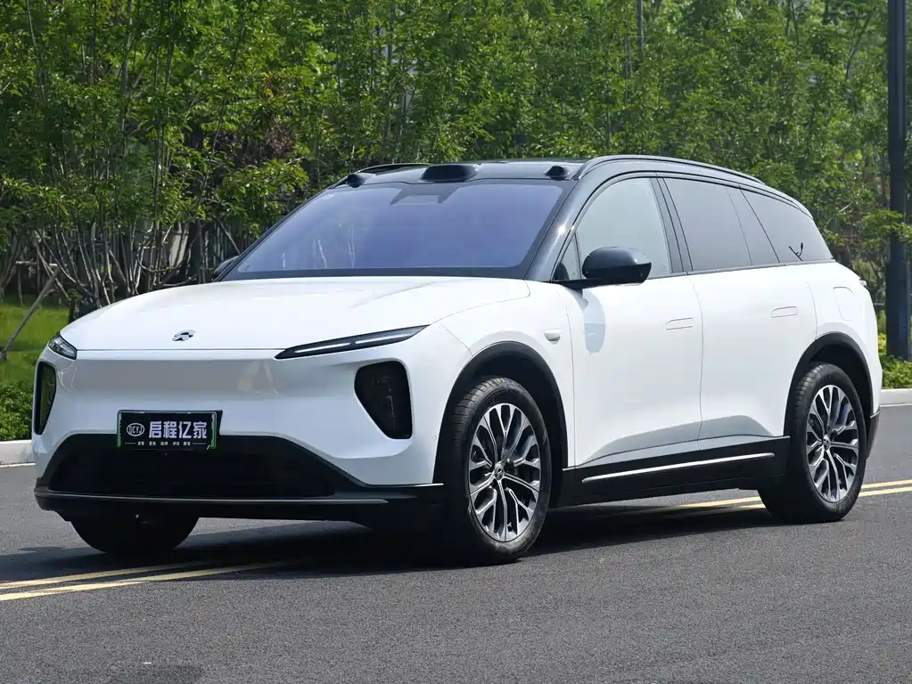NIO ES6 2025