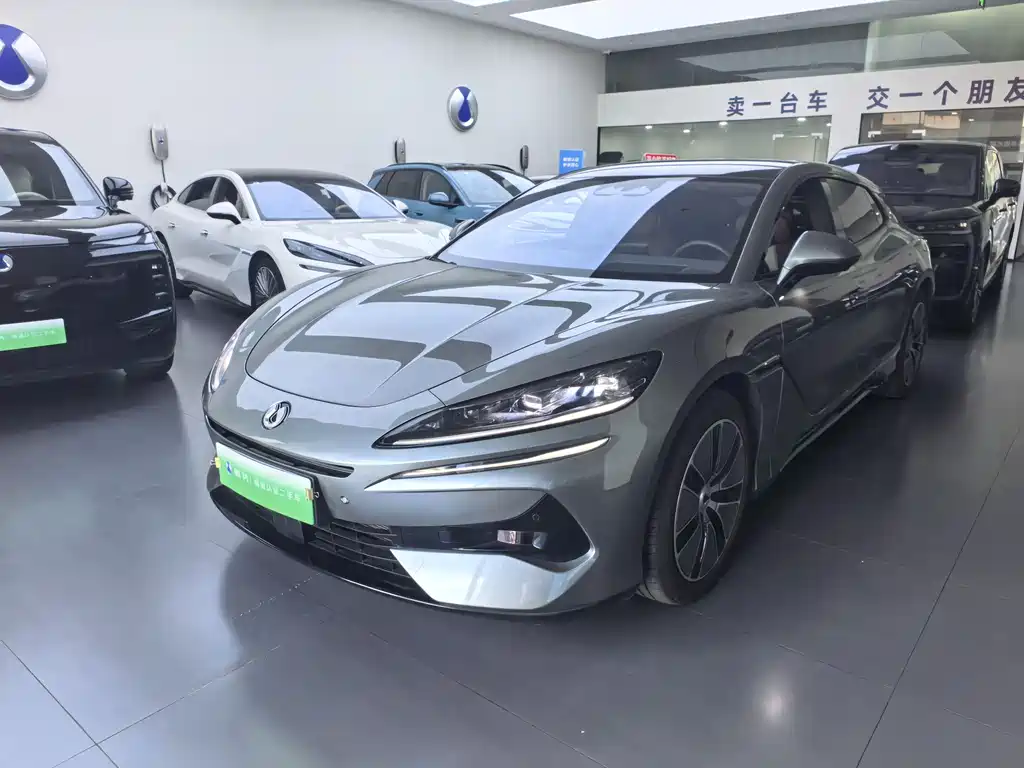 Denza Denza Z9GT 2025