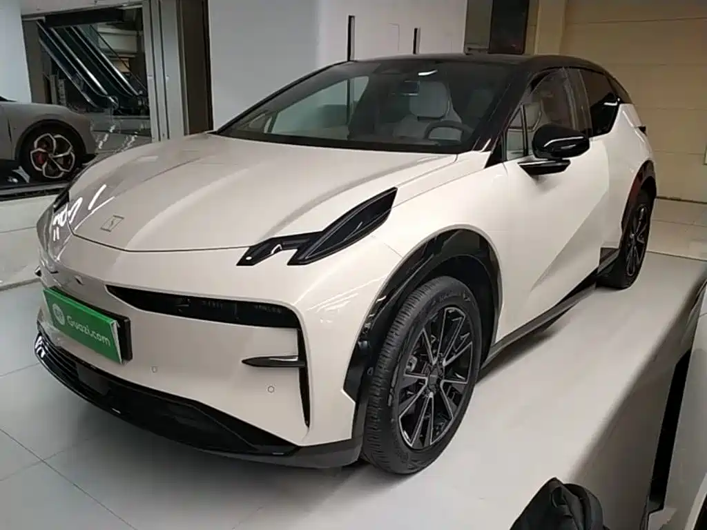 Zeekr X 2024
