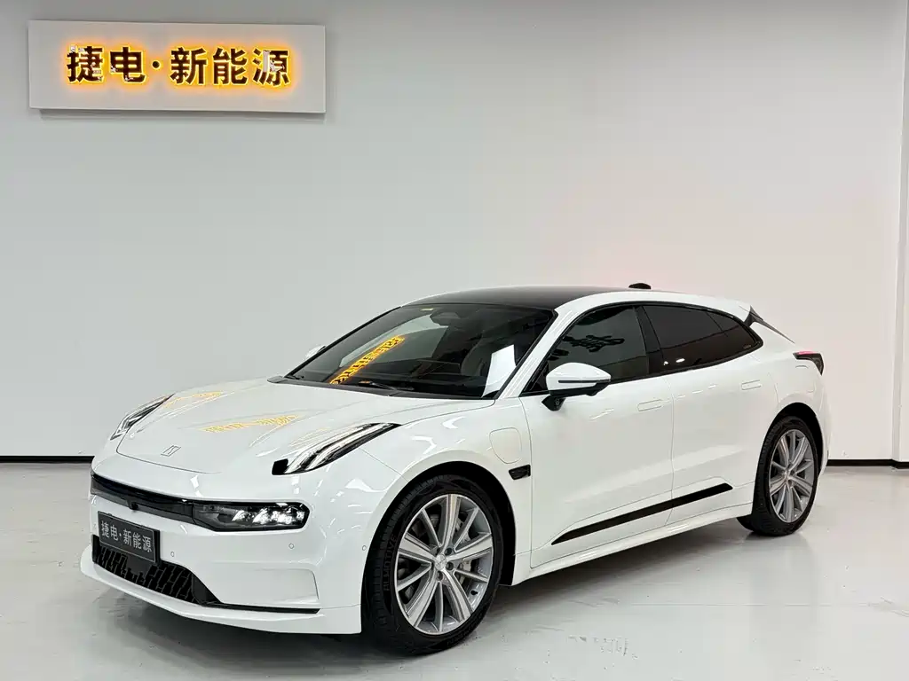 Zeekr 001 2023