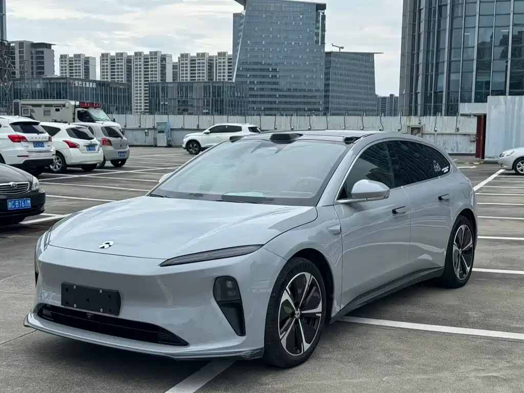 NIO ET5T 2024