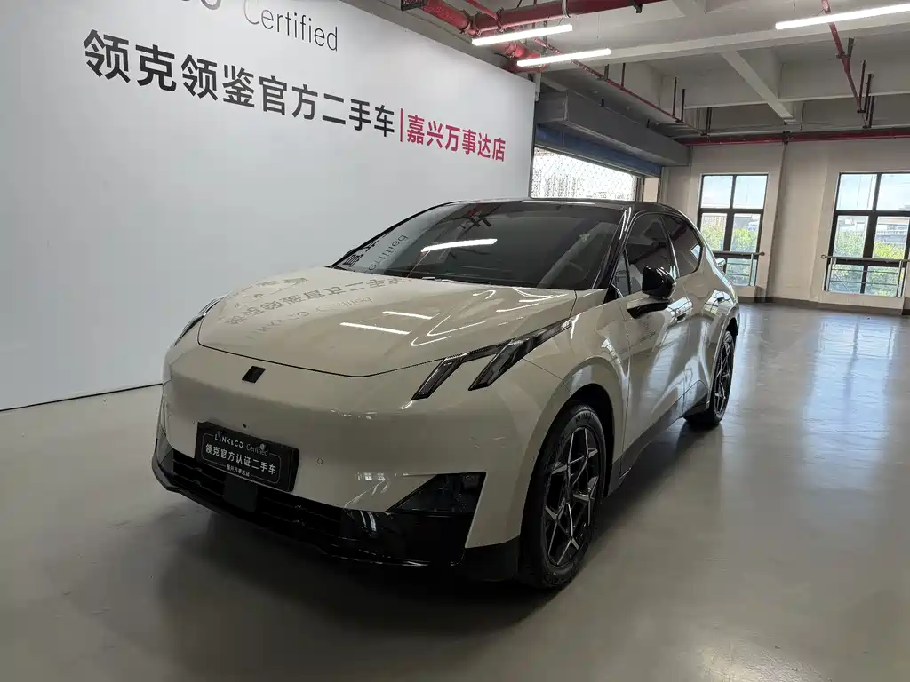 Lynk & Co Z20 2025