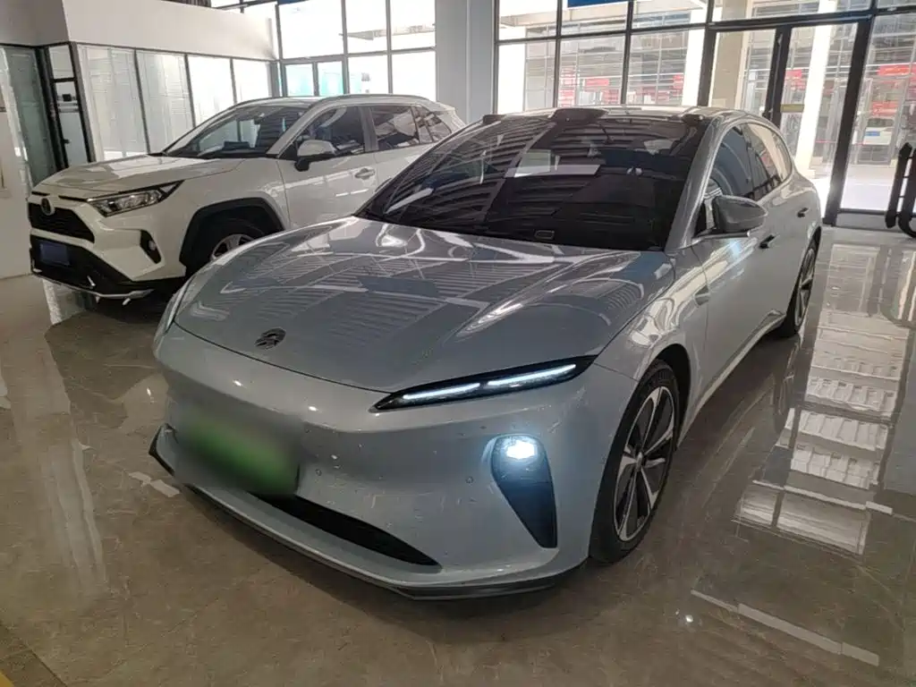NIO ET5T 2024