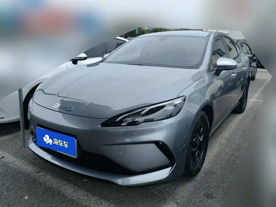 BYD Seal 05 DM-i 2025