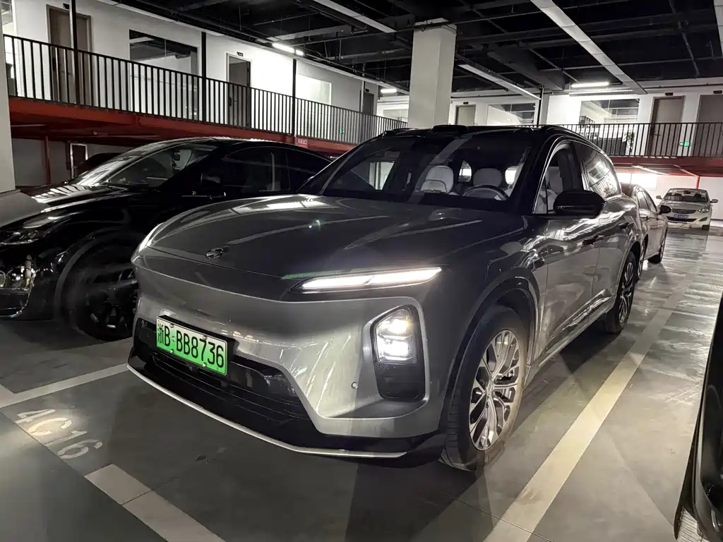 NIO ES6 2025
