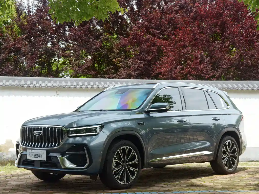 Geely Xingyue L 2025