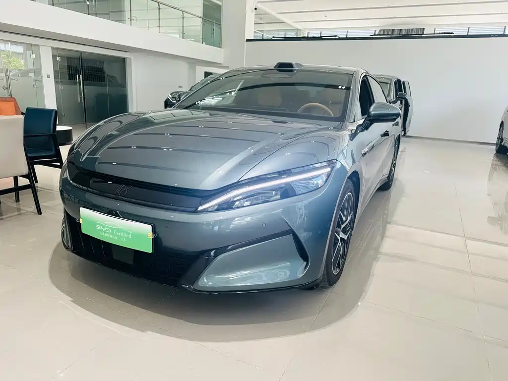 BYD 汉L 2025