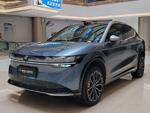 ZEEKR 7X 2025 100kWh long-range four-wheel drive smart driving version