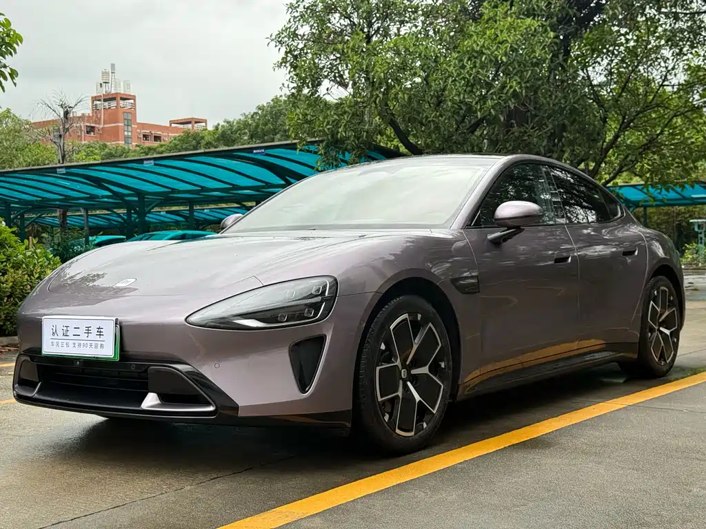 Xiaomi SU7 2025