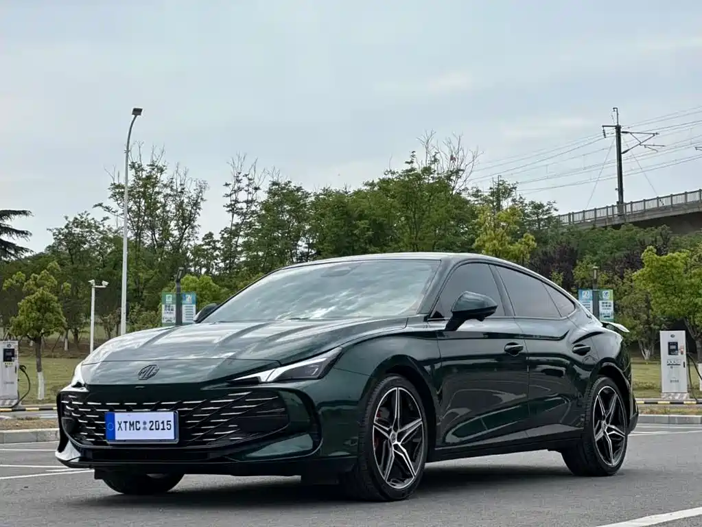 MG MG7 2023