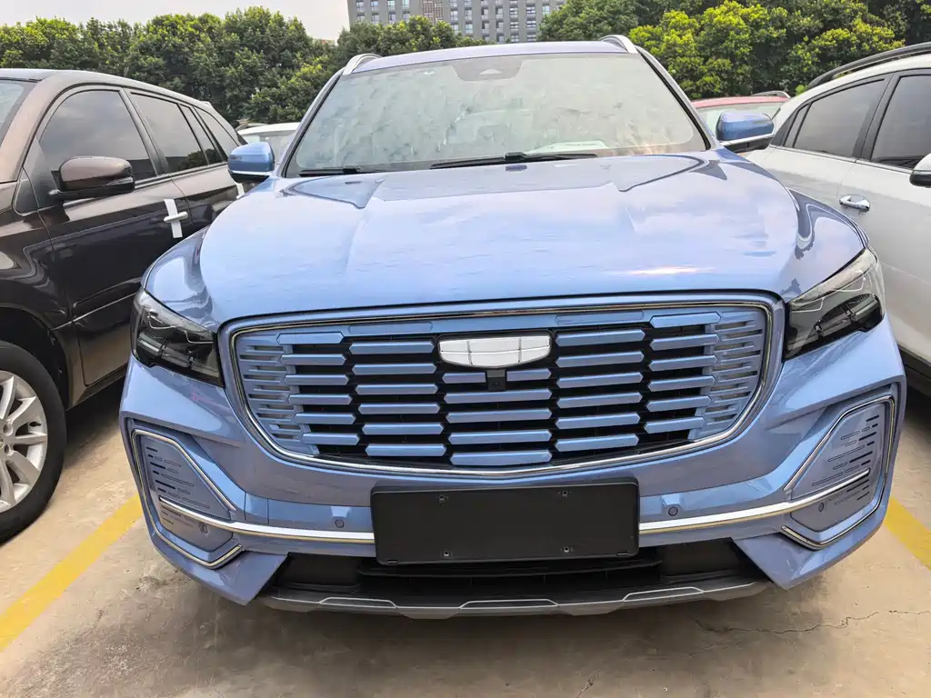 Geely Xingyue L EREV 2023