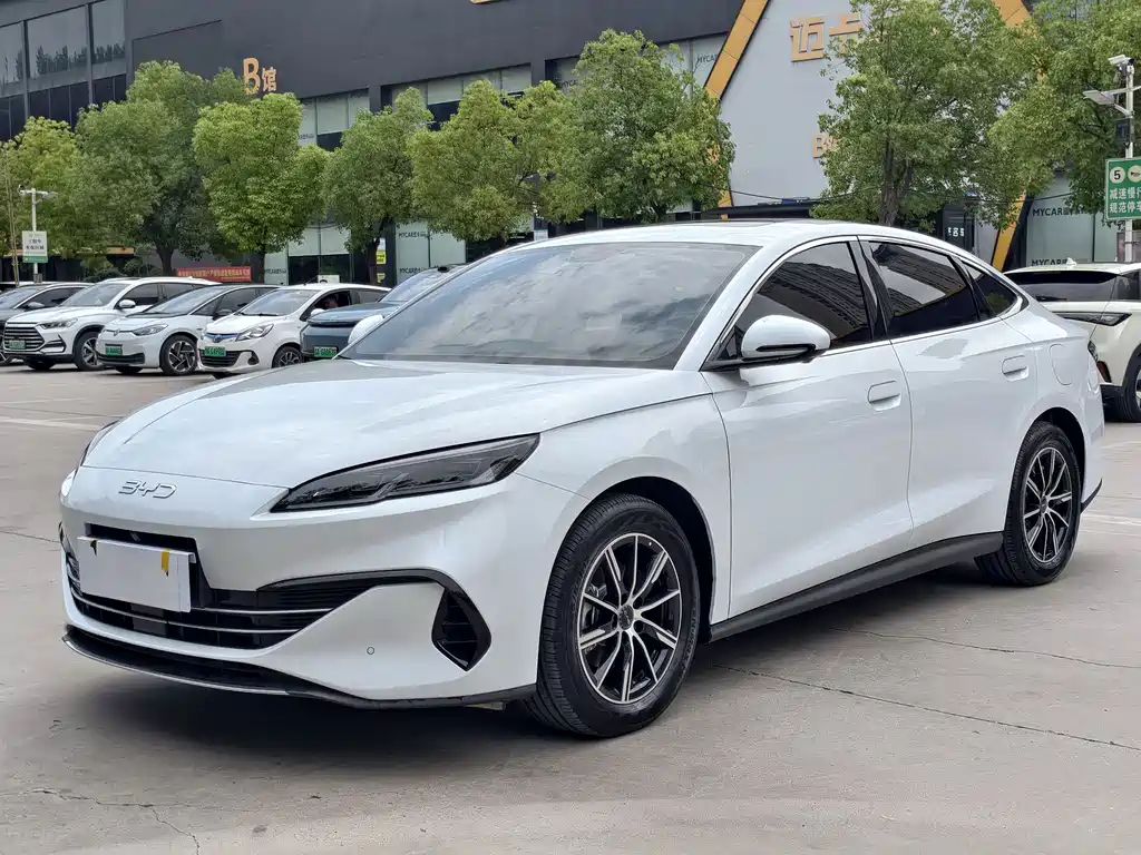 BYD 海豹06 2025