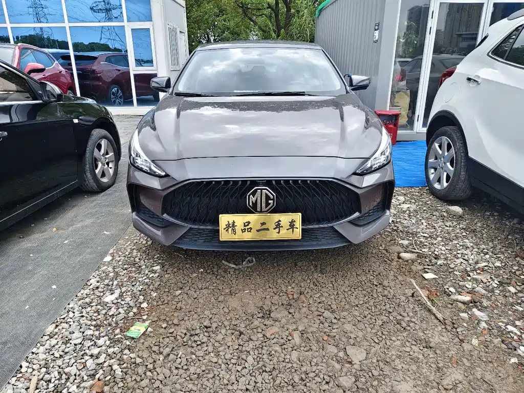 MG MG5 2021